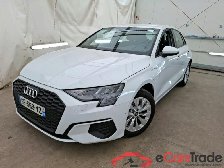 AUDI A3 Sportback / 2020 / 5P / Berline 40 TFSI e 204 S Tronic SB