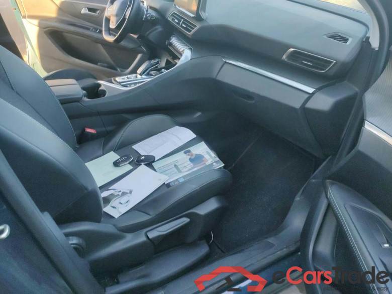 PEUGEOT 3008 Hybrid / 2020 / 5P / todoterreno 225 e-EAT8 Allure #6