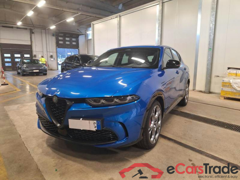 ALFA ROMEO TONALE / 2022 / 5P / SUV 1.5 160CV HYBRID TCT7 VELOCE #1