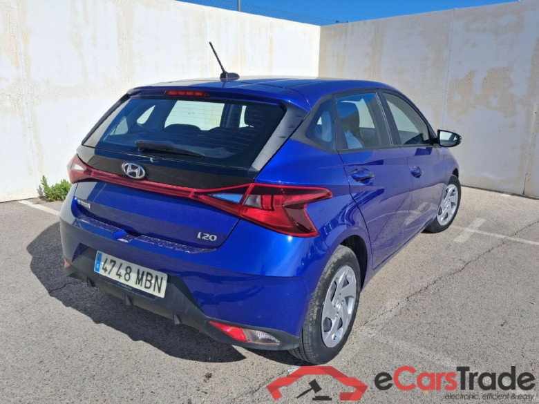 HYUNDAI i20 / 2020 / 5P / berlina con portón 1.2 MPI Essence #2