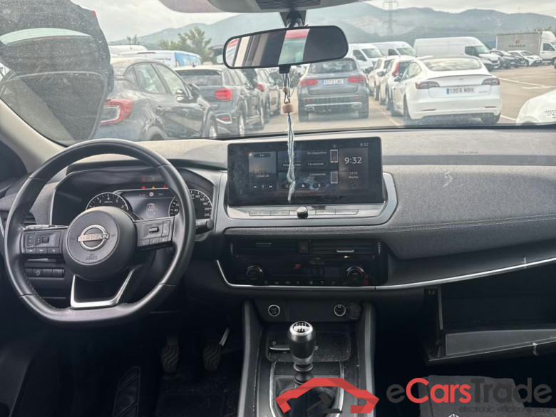 NISSAN QASHQAI / 2024 / 5P / todoterreno DIG-T 103kW (140CV) mHEV 4x2 Acenta #3