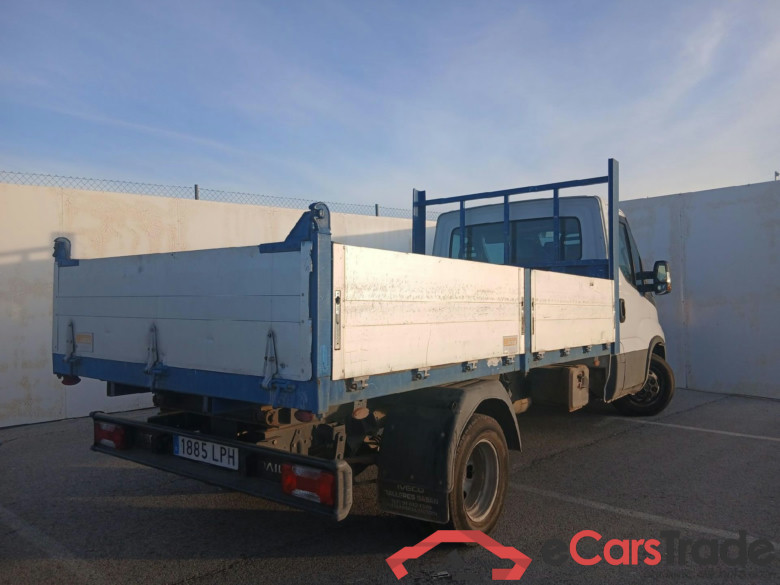 IVECO Daily / 2019 / 2P / chasis cabina 35C 16H 3.0 3750 #2