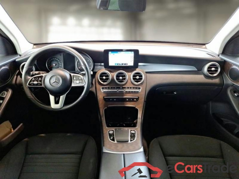 MERCEDES-BENZ GLC / 2019 / 5P / SUV 300 DE 4MATIC EQ-POWER EXECUTIVE AUT. #3