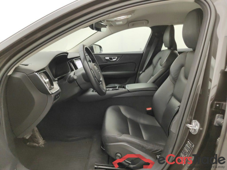 Volvo V60 T6 PHEV 4x4 Inscription Expression Aut. 5d #3