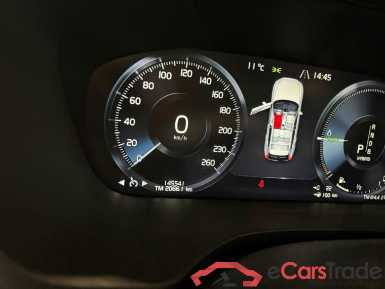 VOLVO XC60 PHEV 2.0 T8 TE AWD Momentum Gear. #5