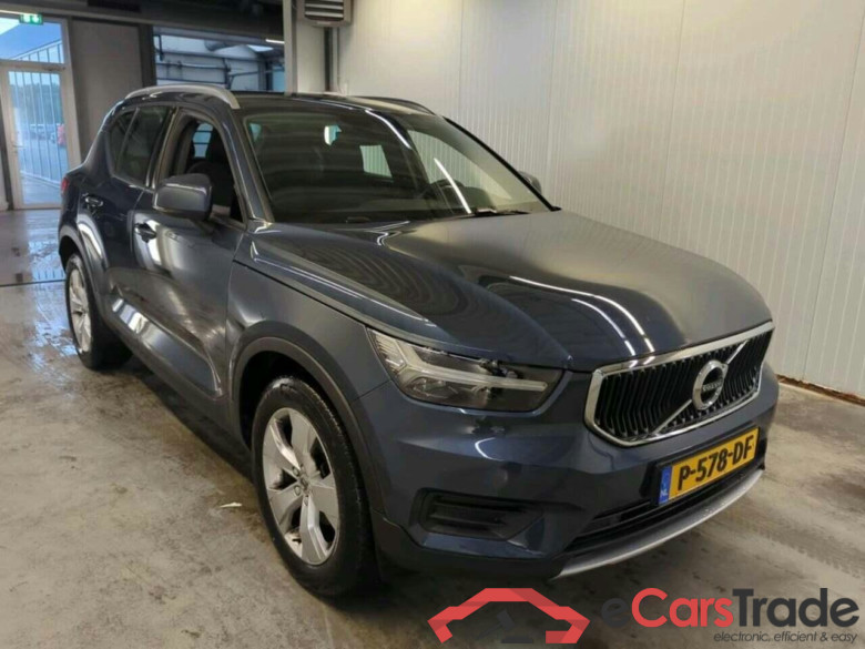 VOLVO XC40 1.5 T2 Momentum Bns #5