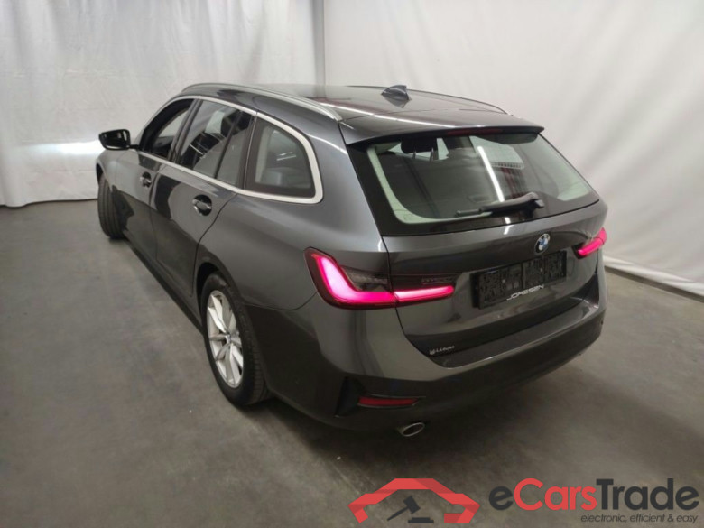 BMW 3 Reeks Touring 318dA (100 kW) 5d #3