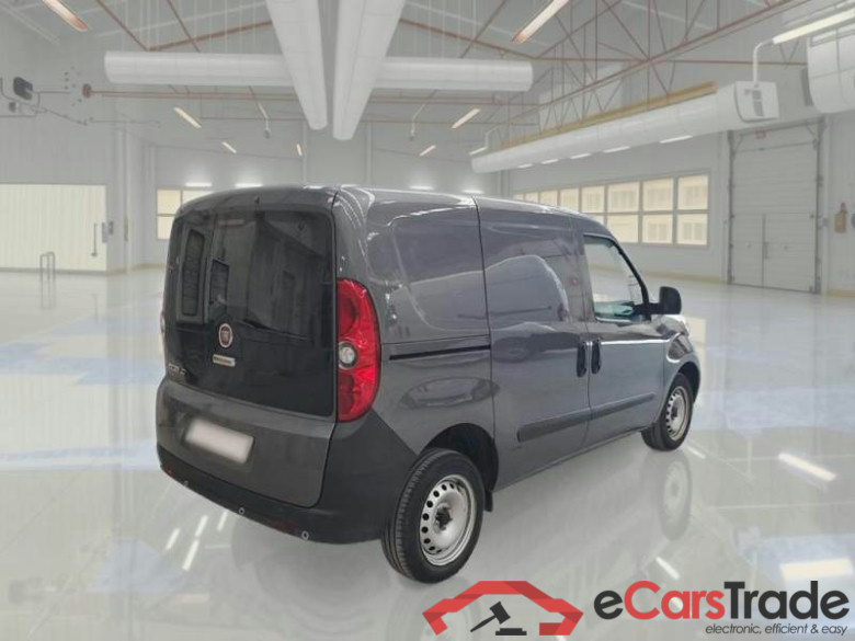 FIAT DOBLÒ CARGO / 2014 / 4P / VETT. FURGONATA CH1 BUSINESS 1.6 MJET 105CV E6D SeS #2