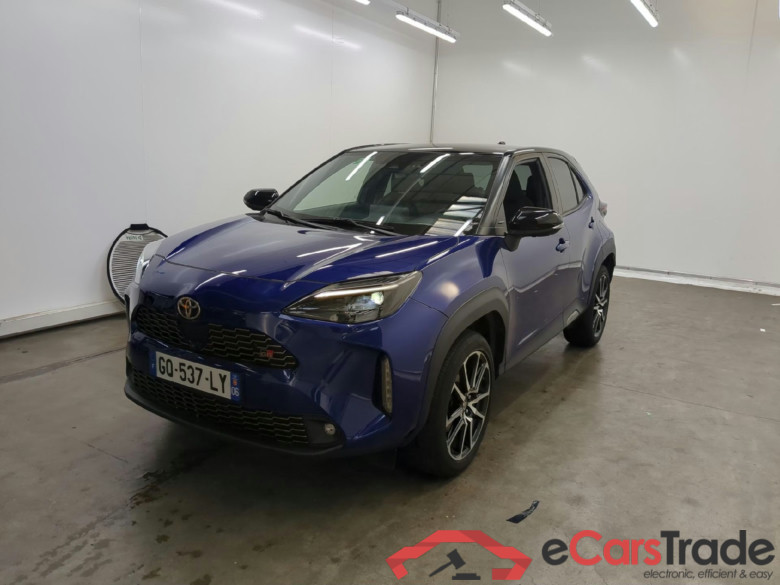 TOYOTA Yaris Cross Hybride / 2021 / 5P / SUV 1.5 HYBRID 116H GR SPORT AUTO #1
