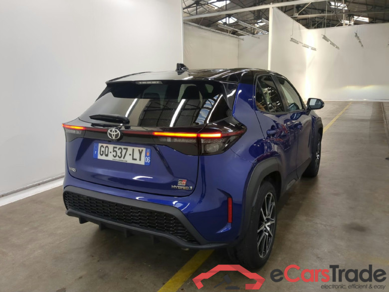 TOYOTA Yaris Cross Hybride / 2021 / 5P / SUV 1.5 HYBRID 116H GR SPORT AUTO #4